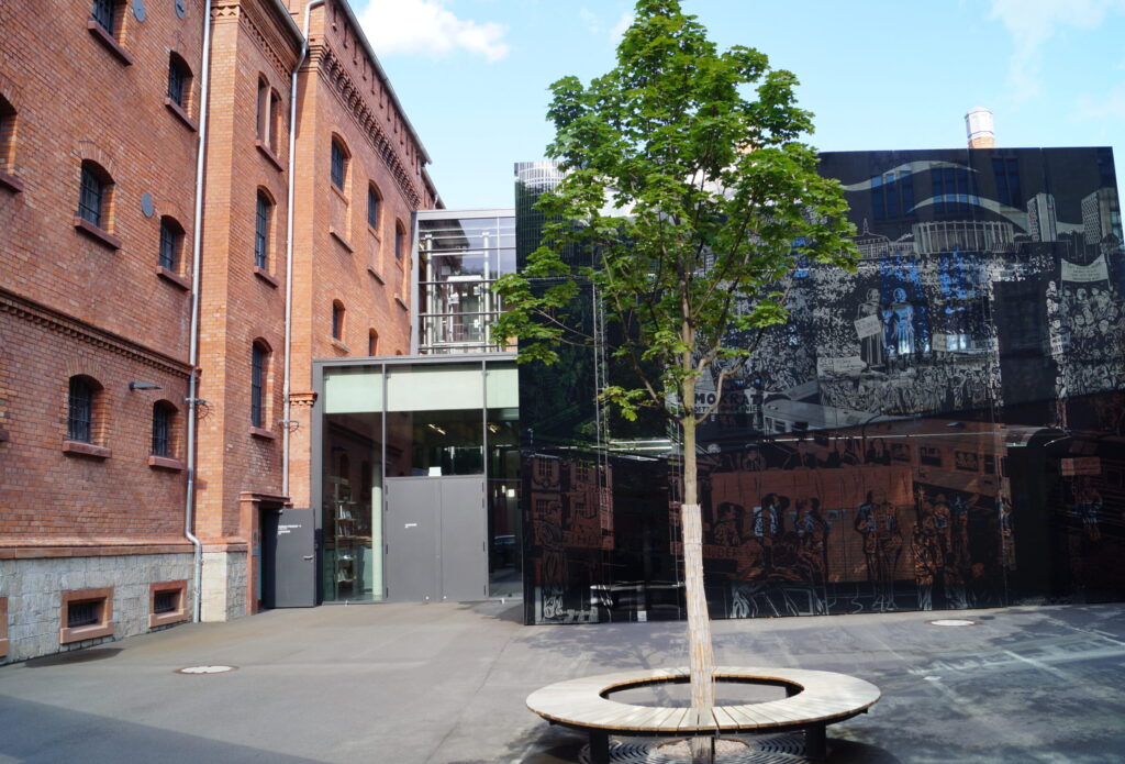 G_Rückseitenbild G_Rückseitenbild